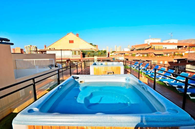 Hotel Cuco بينايدورم المظهر الخارجي الصورة
